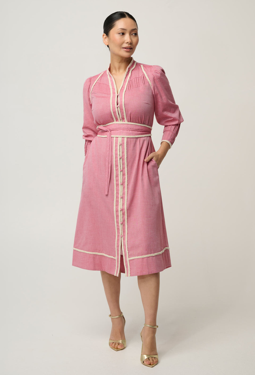 UNDER 5'4 Isla Cotton Chambray Dress in Blush Chambray