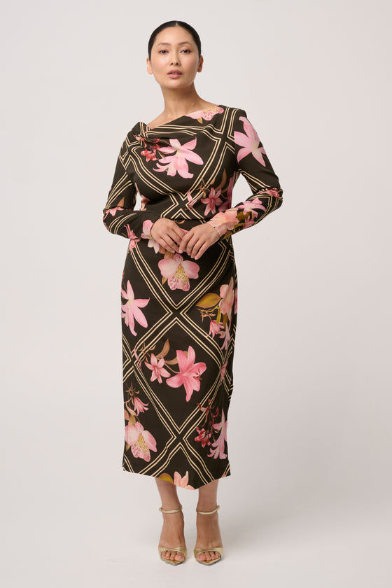 UNDER 5'4 Jayden Cupro Viscose Stretch Dress in Obsidian Bloom