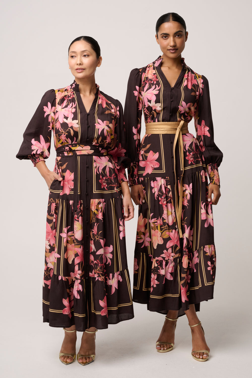 UNDER 5'4 Adine Linen Viscose Printed Maxi Dress in Obsidian Bloom