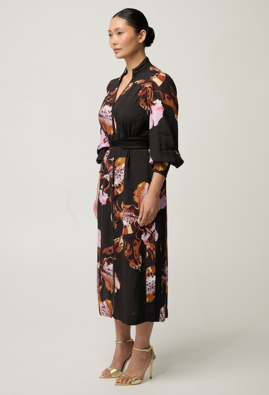 UNDER 5'4 Meredith Viscose Faille Midi Dress in Sunset Orchid