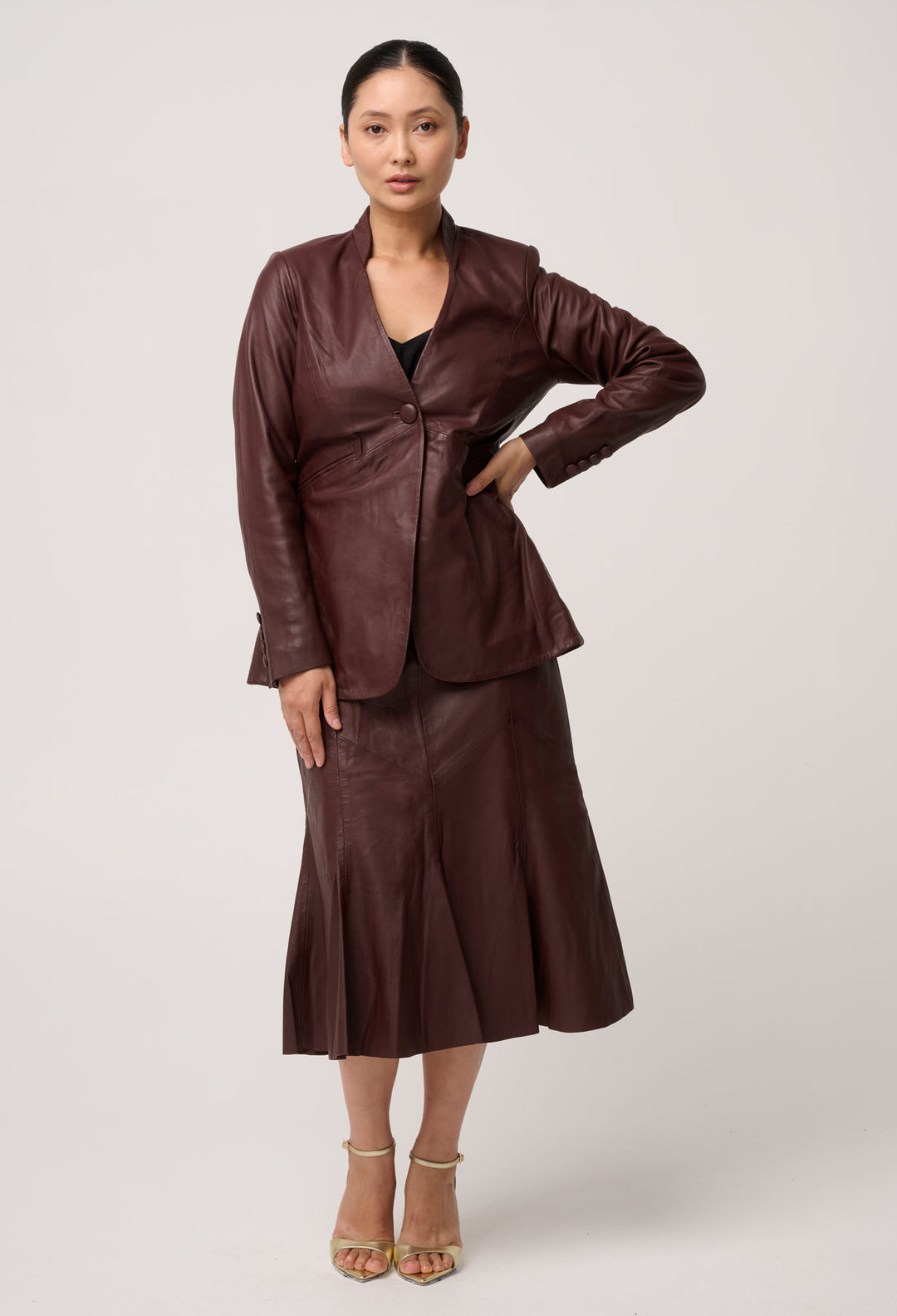 UNDER 5'4 Calypso Genuine Leather Panelled Blazer in Oxblood