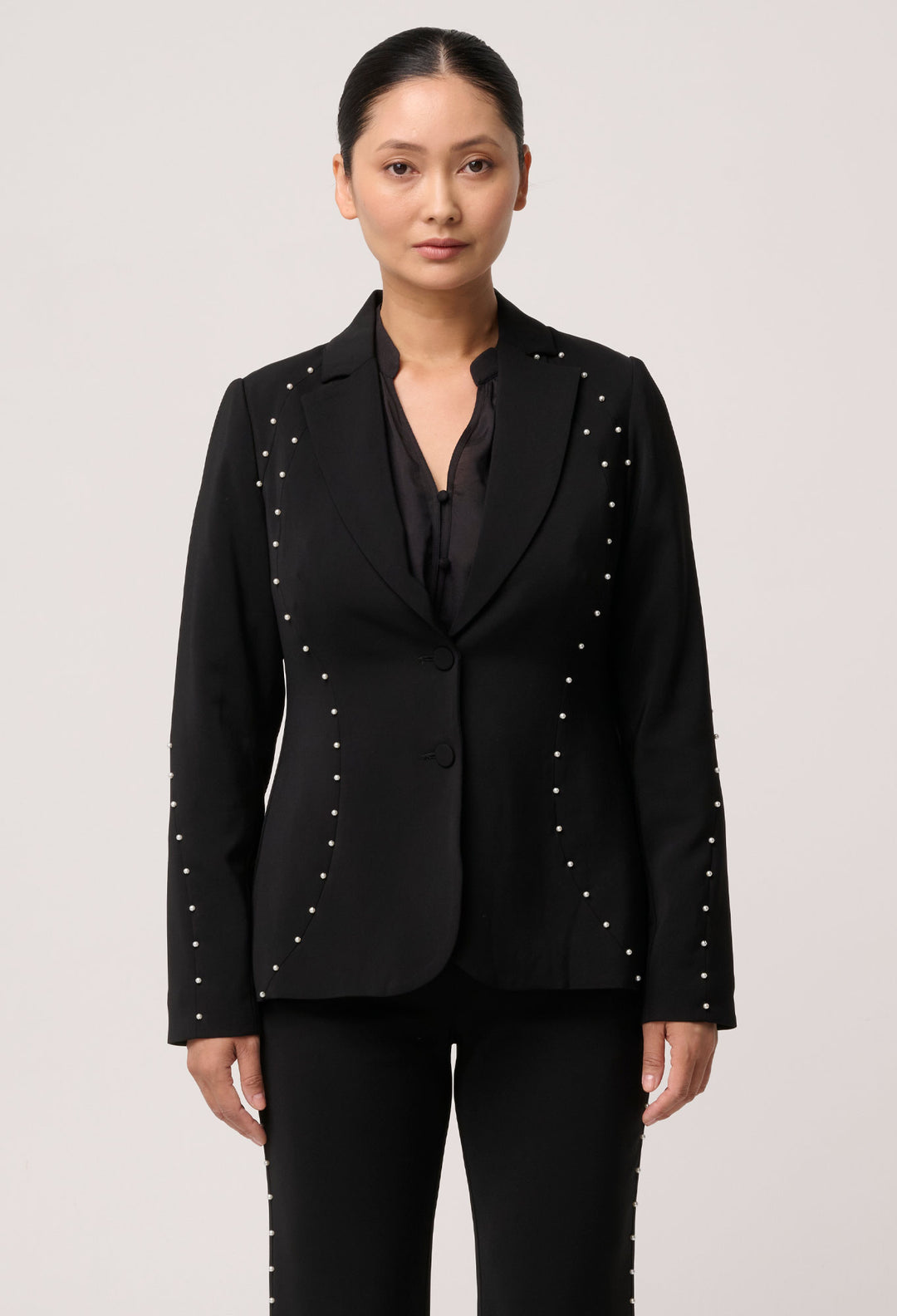 UNDER 5'4 Marcela Pearl Embellished Viscose Stretch Blazer in Black