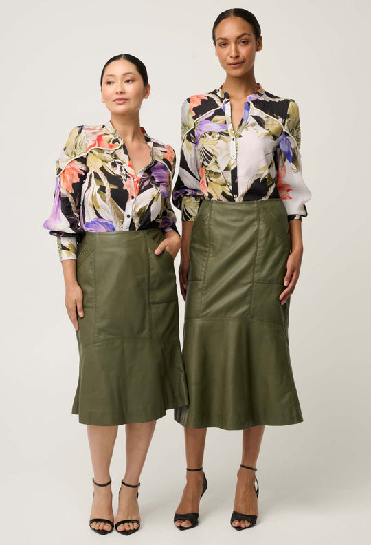 PETITE Mabel Leather Skirt in Moss