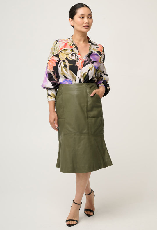 PETITE Mabel Leather Skirt in Moss