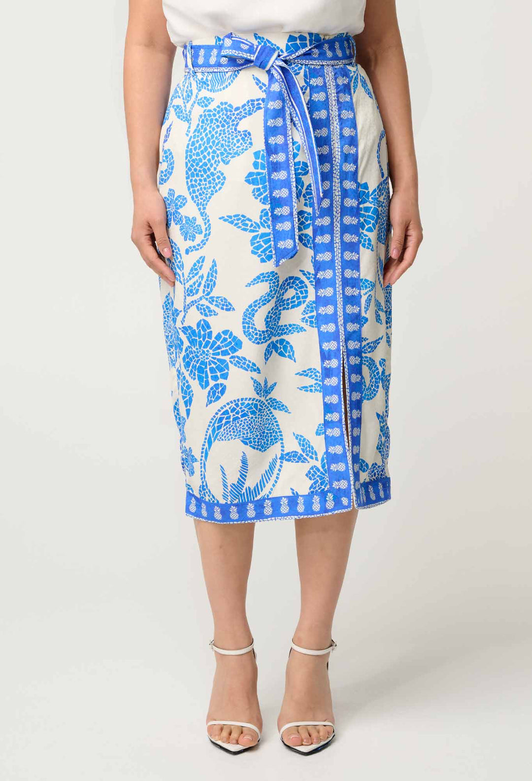 PETITE Zenobia Viscose Dobby Midi Skirt in Azure Mosaic