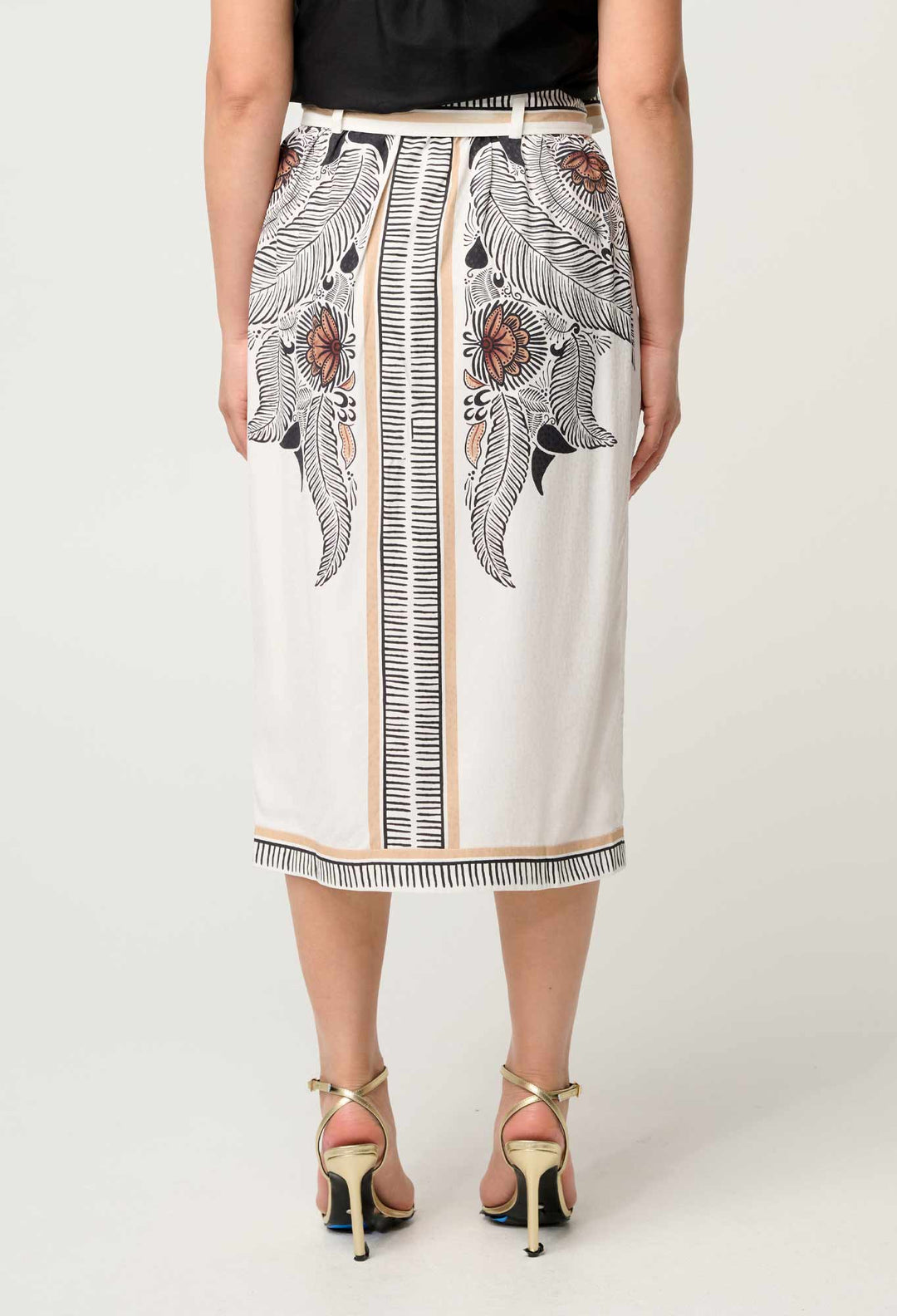 Petite Zenobia Contrast Trim Viscose Dobby Midi Skirt in Ivory Casablanca
