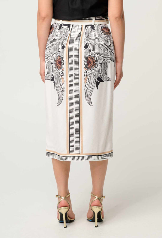 Petite Zenobia Contrast Trim Viscose Dobby Midi Skirt in Ivory Casablanca