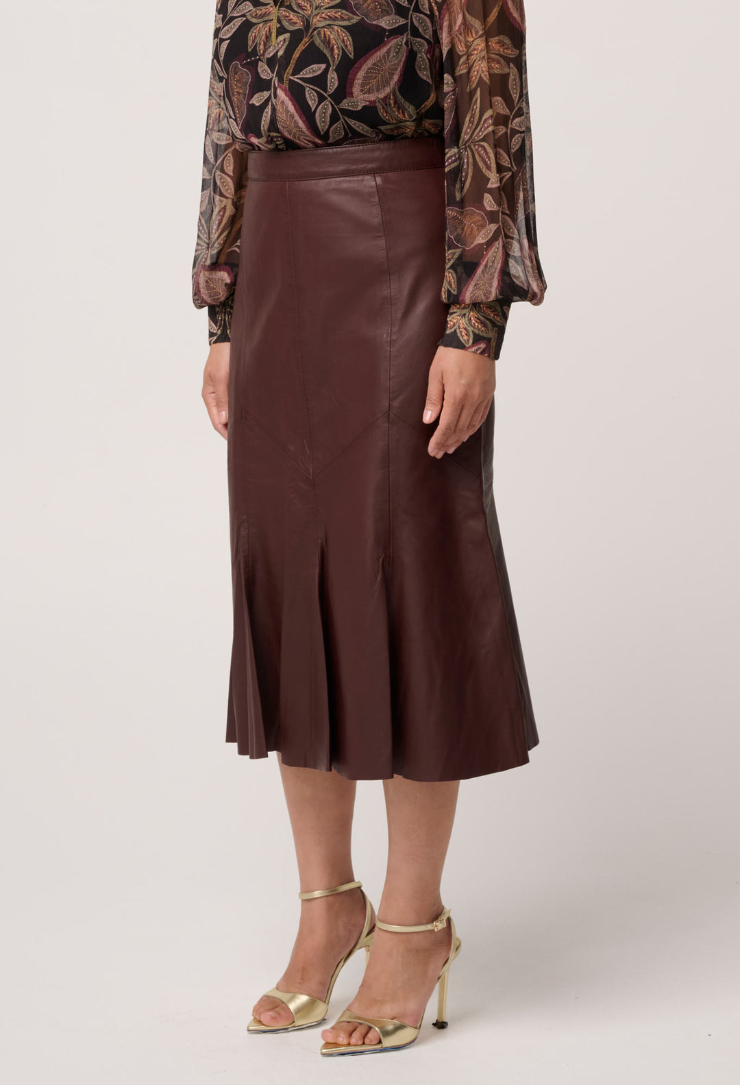 UNDER 5'4 Gayle Genuine Leather Panelled Skirt in Oxblood