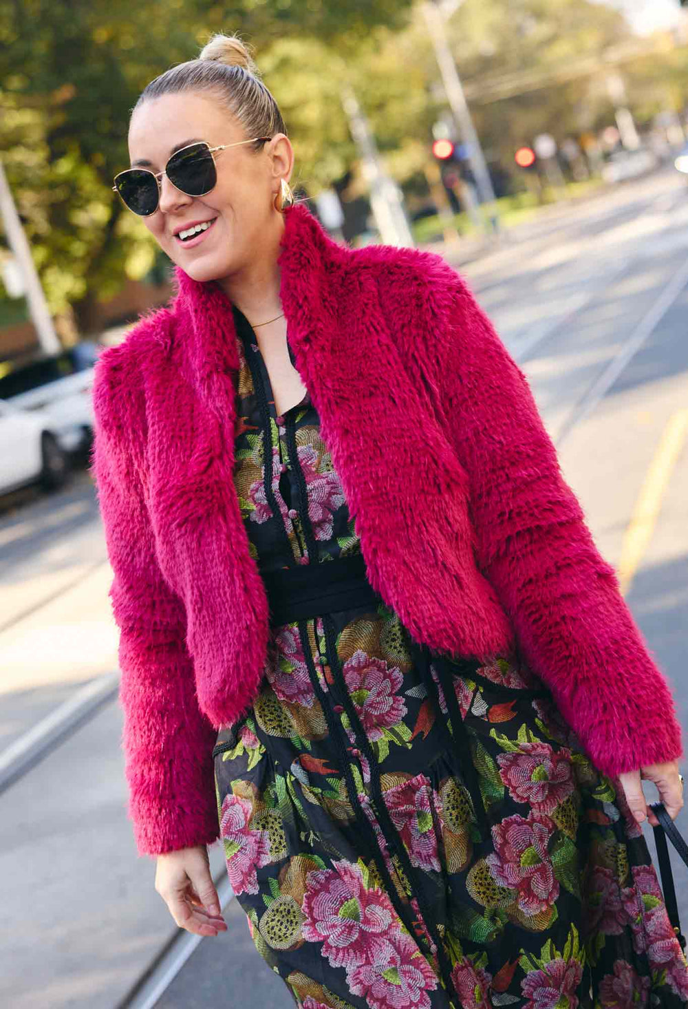 Reina Faux Fur Cropped Jacket in Rosa