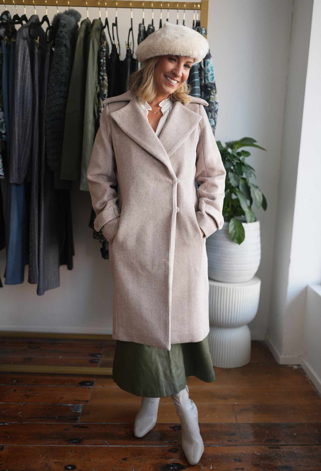 UNDER 5'4 Sutton Wool Blend Double Breasted Coat in Oat