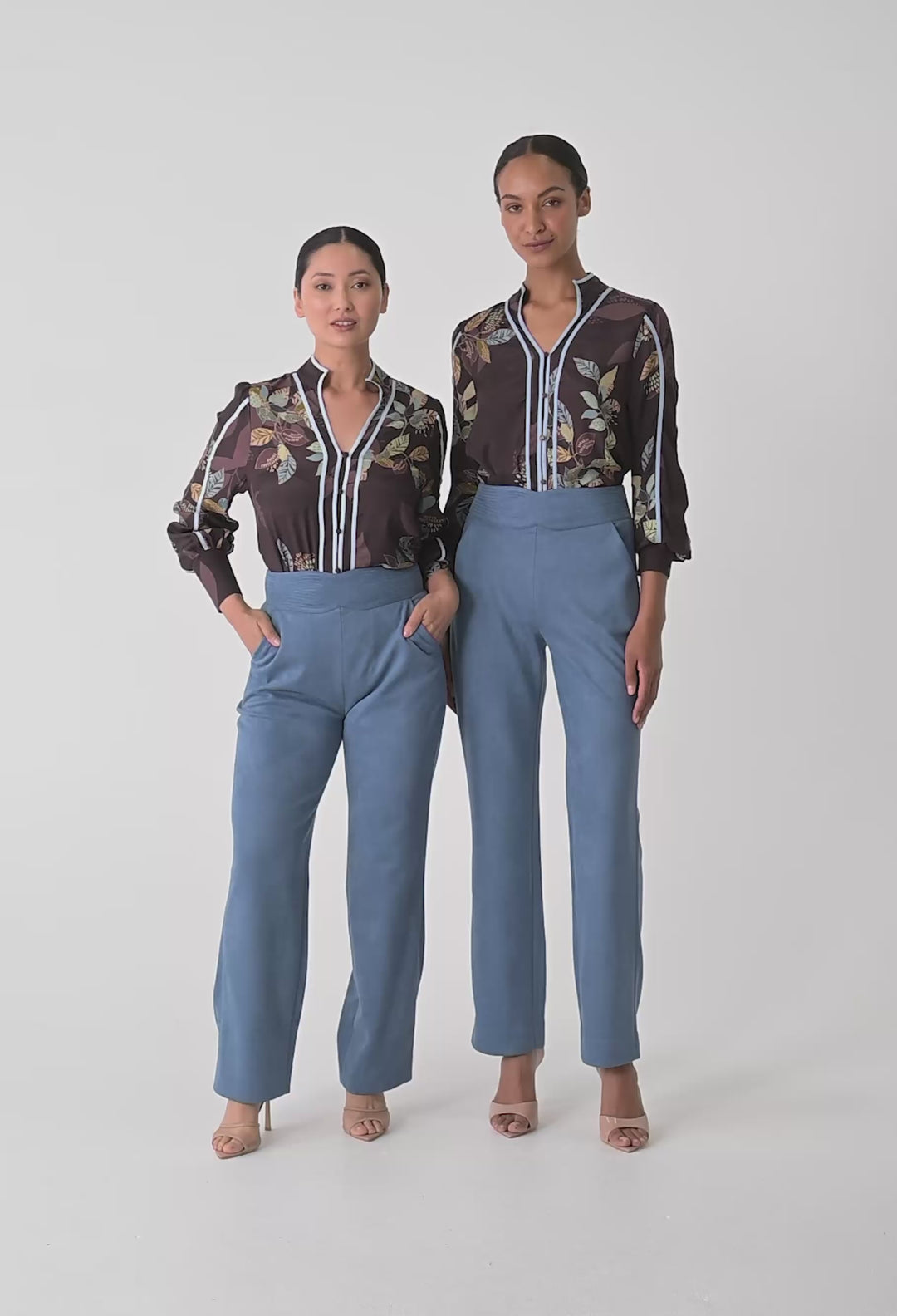UNDER 5'4 Scarlett Faux Suede Pant in Sky