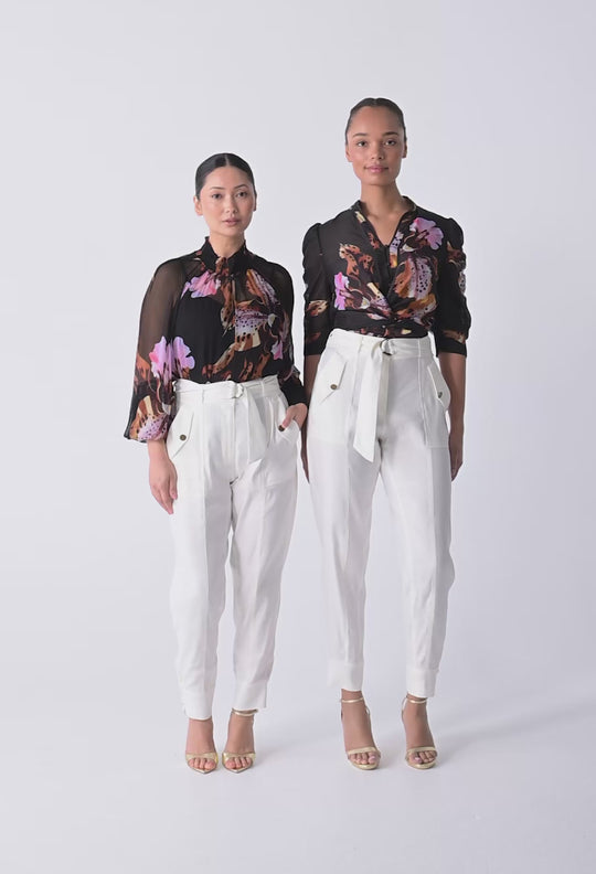 UNDER 5'4 Trinidad Linen Viscose Button Cuff Pant in Ivory