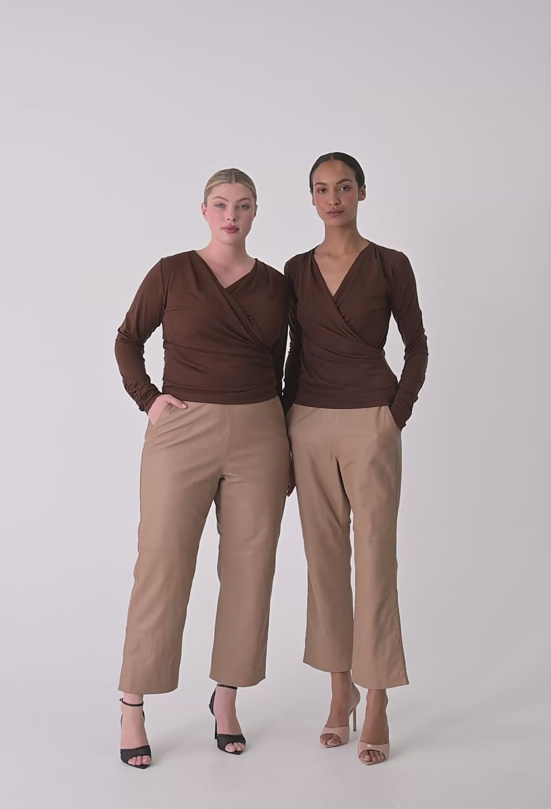 Montoya Leather Elasticated Straight Leg Pant in Wheat