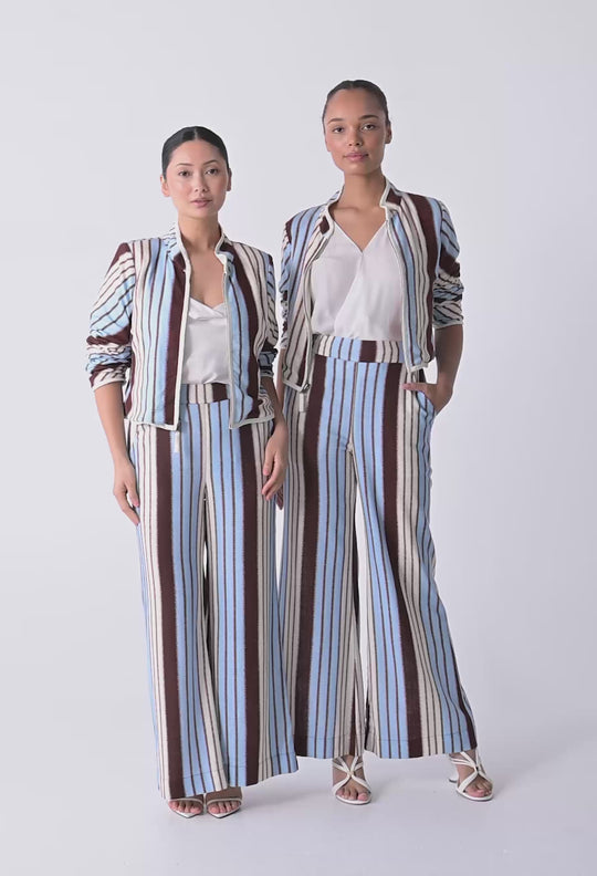 Delray Reversible Linen Viscose Jacket in Nautilus Bloom / Iridescent Stripe