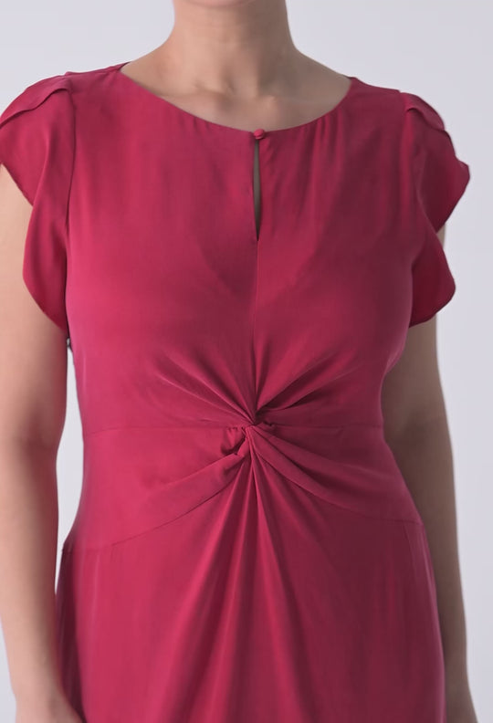UNDER 5'4 Geneva Stretch Cupro Viscose Column Midi Dress in Dahlia Red