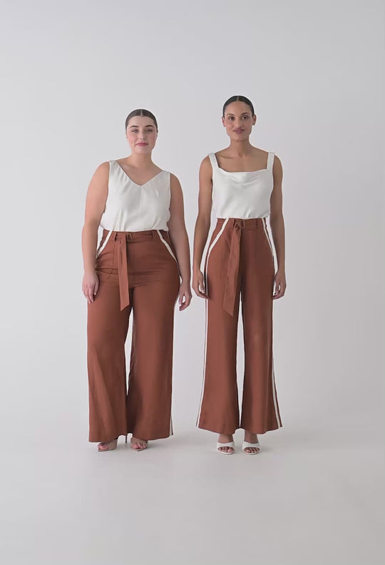 Grace Tencel Linen Contrast Bind Pant in Caramel