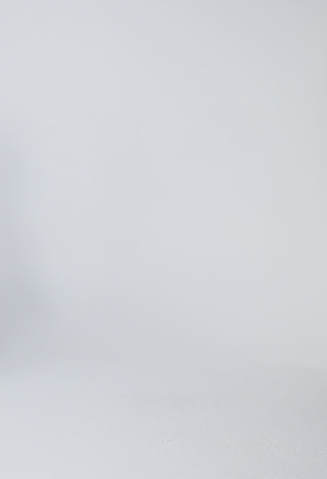 Petite Malika Viscose Flutter Sleeve Dress in Ivory Casablanca