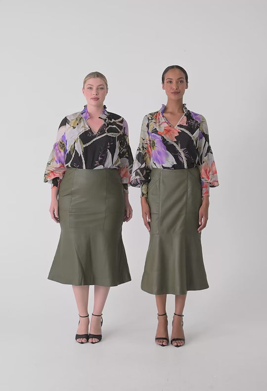 Mabel Leather Skirt in Moss