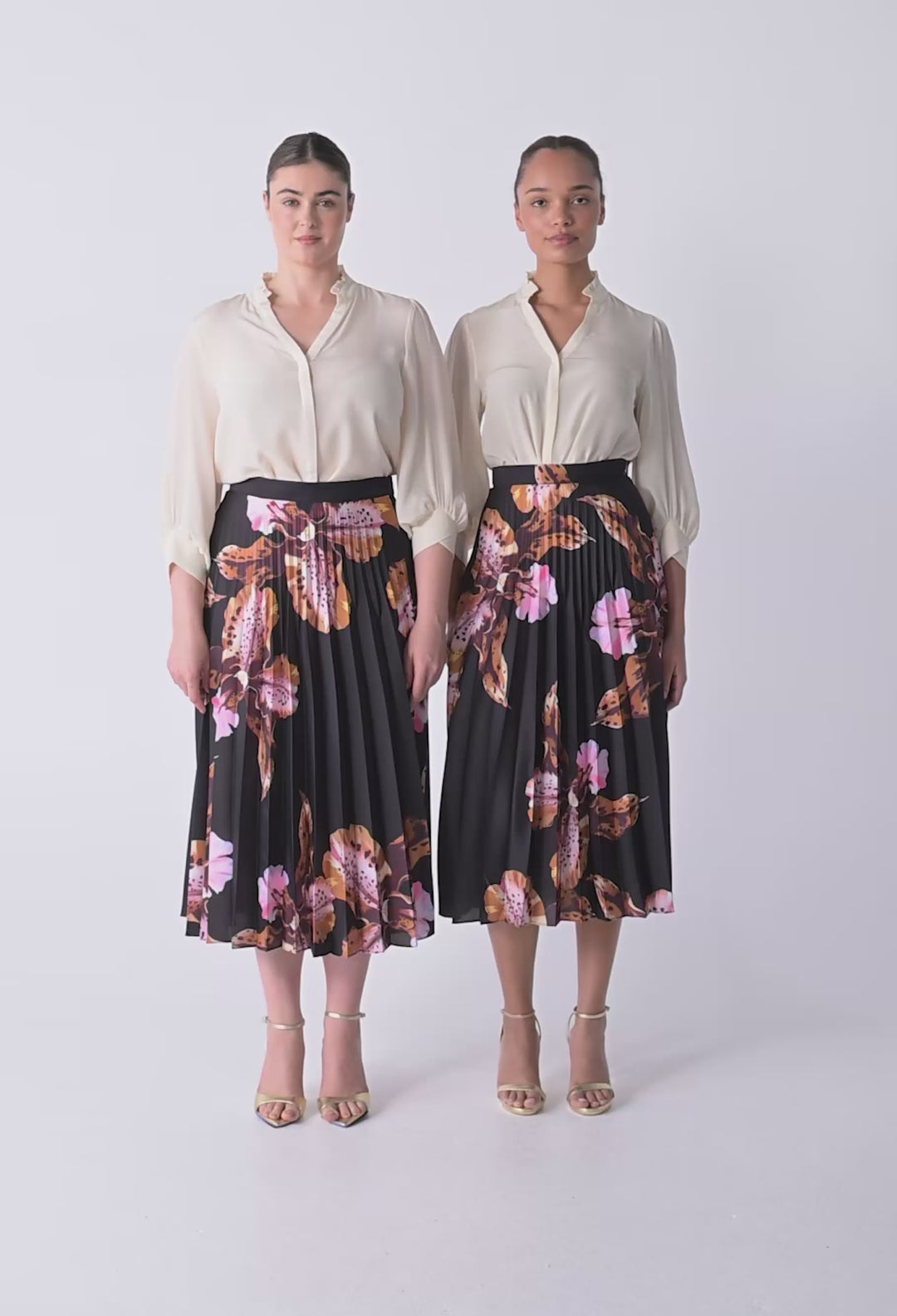 Iris Pleated Polyester Skirt in Sunset Orchid