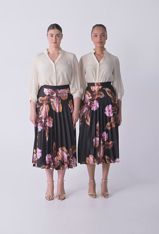 Iris Pleated Polyester Skirt in Sunset Orchid